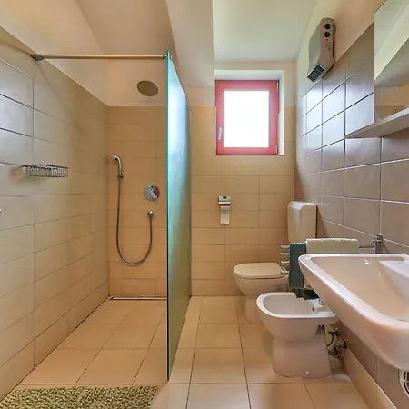 Casa de Férias Agatha By Interhome